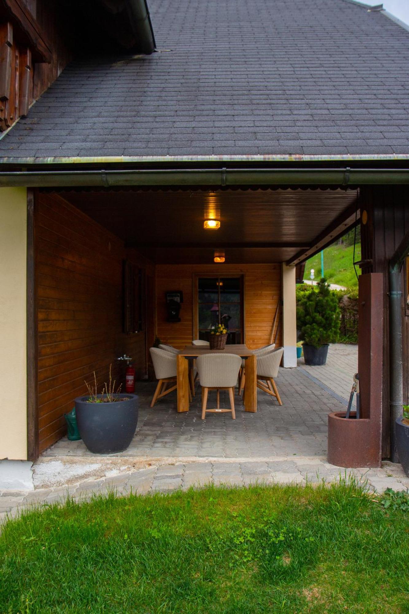 Frein Chalets - Wildalm Frein an der Murz Luaran gambar